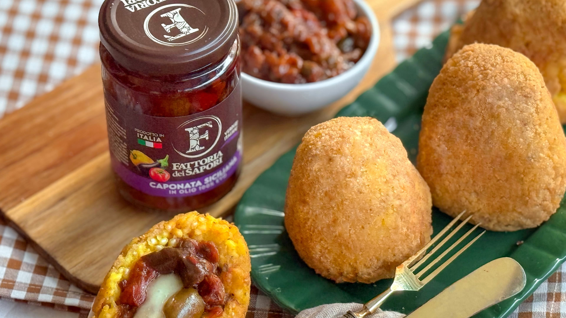 Arancini con Caponata Siciliana e Scamorza